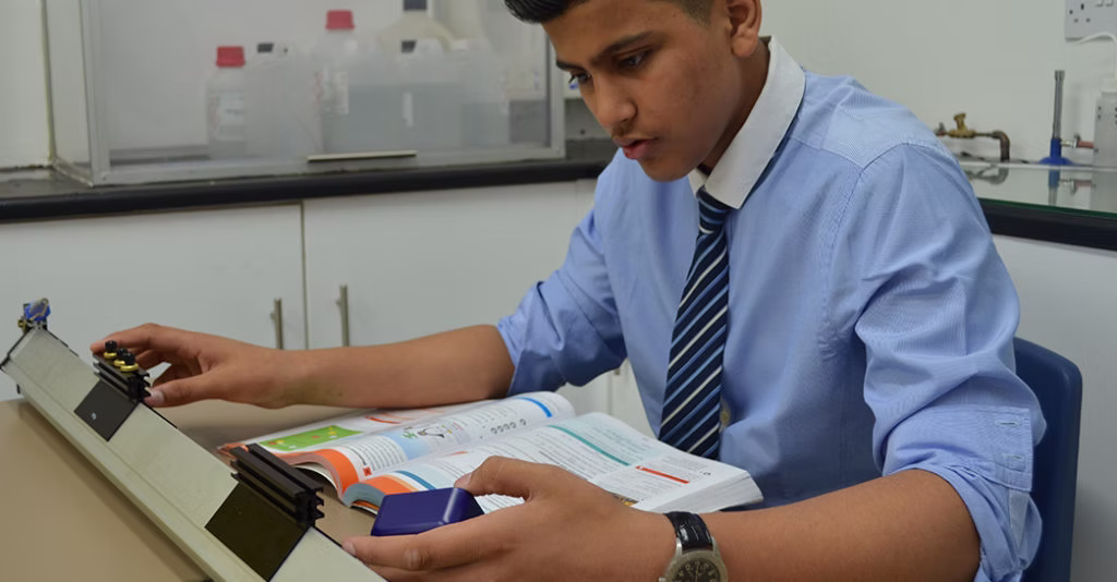 College life and student activities at Croydon Metropolitan College, image 13 of 22